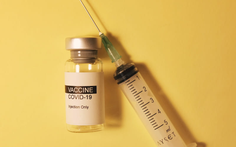 Вакцинация перед отпуском, важность и последствия вакцинации